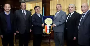 رئيس جامعة طنطا يبحث سبل التعاون مع جامعة «صن يات سين» الصينية
