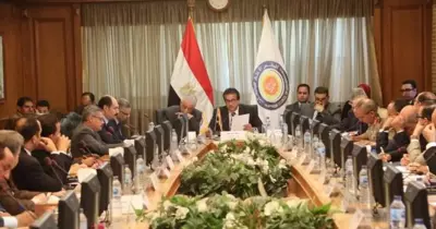 توجيهات وزير التعليم العالي لعودة الأنشطة الطلابية في الجامعات