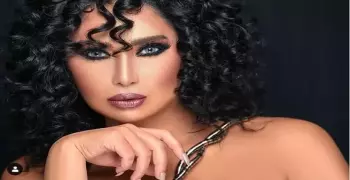 الفنانة رنا الأبيض تبارك لزوجها بعد خطوبته من شيرين العقاد.. رد فعل غريب