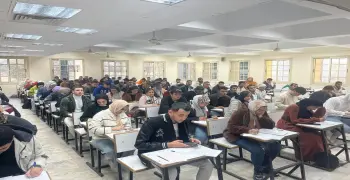 الحرمان والفصل لـ 11 طالب بالفرقة الأولى بكلية تجارة بني سويف بتهمة الغش