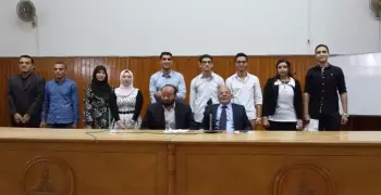 كلية الحقوق جامعة عين شمس تكرم الطلاب الأوائل