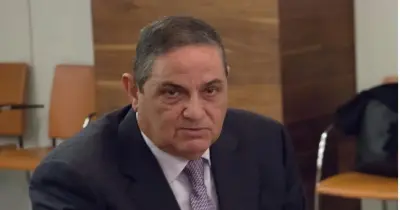 أزمة الـ 40 مليار.. بيان من البنك المركزي عن مديونية محمد الخشن