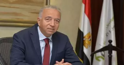 بعد 16 سنة في المنصب.. رئيس بنك التعمير والإسكان يستقيل قبل الموعد المقرر