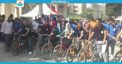 صور| ماراثون «عجل» بحرم جامعة عين شمس