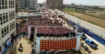 رئيس جامعة دمنهور: نشوفكم في اللجان وهنعمل ايه؟.. والطلاب: لا (فيديو)