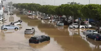 كم عدد ضحايا فيضانات إسبانيا حتى الآن؟.. كارثة هزت العالم