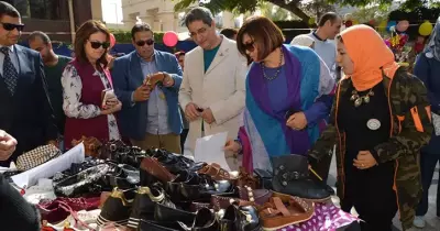 تنظيم «معرض خيري» بكلية آداب عين شمس