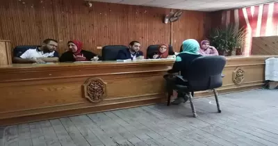 أسماء الفائزون في مسابقة الطالب المثالي بكلية آداب بنها (صور)