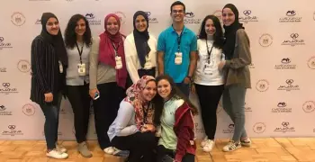 طلاب بكلية التجارة جامعة عين شمس يشاركون في معرض ابتكارات التكنولوجيا المالية
