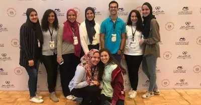 طلاب بكلية التجارة جامعة عين شمس يشاركون في معرض ابتكارات التكنولوجيا المالية
