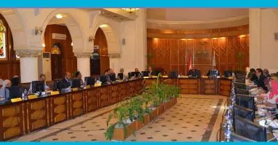 جامعة الإسكندرية تجتمع لتنزيل «Windows10» على أجهزتها