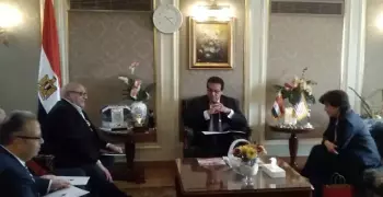 وزير التعليم العالي يبحث إنشاء فرع لجامعة مونت كلير الأمريكية في مصر