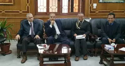 رئيس جامعة الأزهر يبحث إنشاء قسم اللغة الإندونيسية بكلية اللغات والترجمة