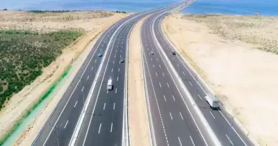 غلق طريق الواحات بعد انفجار ماسورة غاز 6 أكتوبر