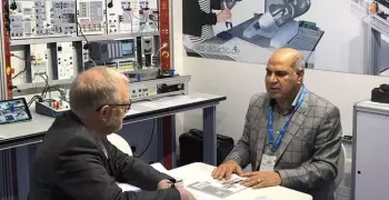 جامعة كفر الشيخ تتعاقد على تجهيز معامل كلية الذكاء الاصطناعي