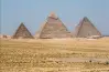 تفاصيل ظهور مجسم غريب في الأهرامات.. ماذا يحدث؟