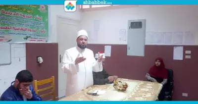 صور| بمناسبة عيد الأم.. ندوات دينية وثقافية في «تمريض حلوان»