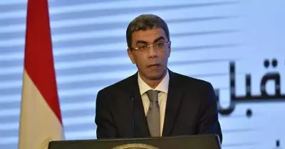 من هو الصحفي ياسر رزق الذى توفي اليوم ؟