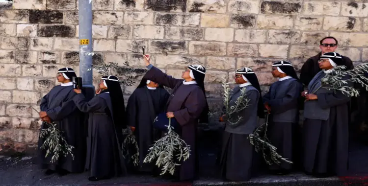  إسرائيل تمنع المسيحيين من الوصول إلى القدس للمشاركة في الاحتفال بأحد السعف 