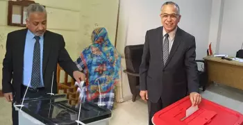 نواب رئيس جامعة الأزهر يدلون بأصواتهم في التعديلات الدستورية