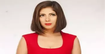 كيف احتفلت منى زكي بعيد ميلادها وما هي رسالتها إلى أحمد حلمي؟