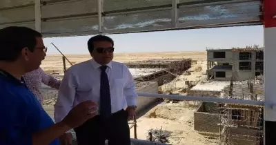 وزير التعليم العالى يتفقد منشآت جامعة العلمين الدولية للعلوم والتكنولوجيا