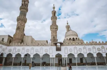 فتح باب التقديم للالتحاق بأروقة القرآن الكريم والتجويد والقراءات بالمحافظات.. آخر موعد للتقديم
