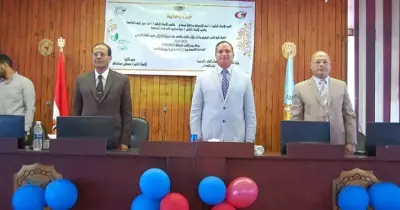 جامعة سوهاج تحتفل باستقبال ٤٠٠ طالب بكلية الطب البشري