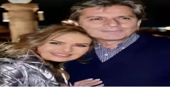 من هو خالد زوج يسرا ابن صالح سليم وأخو هشام سليم؟ وهل هو أعمى؟ (صور)