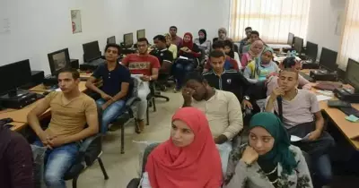 سفارة المعرفة بجامعة سوهاج تنظم ورشة عن المشورة المهنية