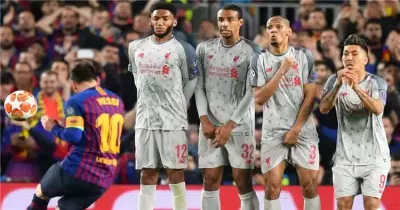 تشكيل ليفربول المتوقع أمام برشلونة اليوم بعد إصابة محمد صلاح