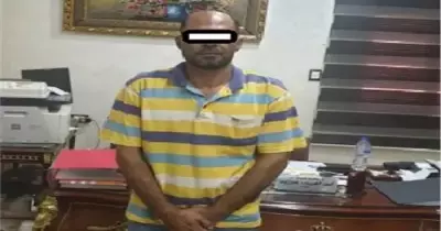 القصة الكاملة لعنتيل كفر حجازي.. فيديوهات جنسية انتشرت بقرية لسيدات صُورت برضاها