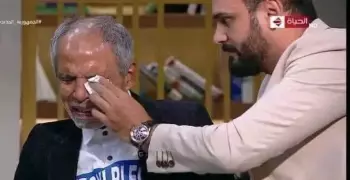 فيديو عم صالح اتوفى؟ الأب الذي أبكى الجميع إلا أبنائه يرد على خبر وفاته