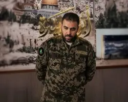 فيديو أبو عبيدة وابنه يمان.. سأله عن عاصمة مصر