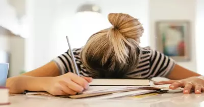 الشغل مش هيخلص.. 6 علامات بتقولك لازم ترتاح