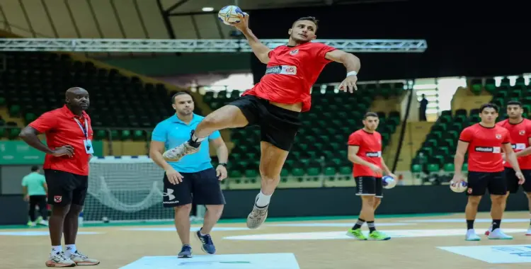  نتيجة الأهلي وسبورتنج يد اليوم في كأس السوبر 2025.. هل تأهل للنهائي؟ 