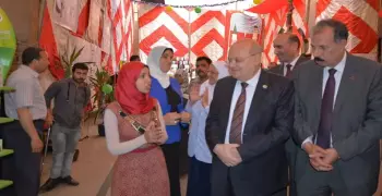 انطلاق معرض قافلة «شعاع الخير» بجامعة الزقازيق