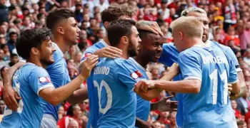 الاتحاد الدولي لكرة القدم يغرّم نادي مانشيستر سيتي.. تعرف على السبب