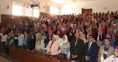 كلية التربية جامعة طنطا تنظم دورة تأهيلية للطلاب الجدد