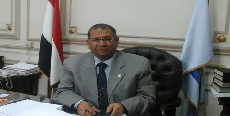  عميد كلية الآداب جامعة القاهرة، الدكتور أحمد الشربيني 