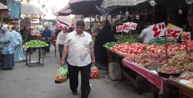  أسعار الخضروات والأسماك والفواكه في سوق العبور الأحد 13 أغسطس 