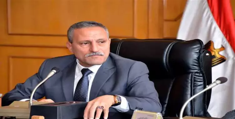  أنباء عن استقالة محافظ الإسماعيلية بعد تسجيل صوتي منسوب له مع سيدة 