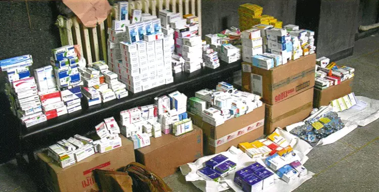  إحباط محاولة تهريب أدوية بربع مليون جنيه في مطار القاهرة 