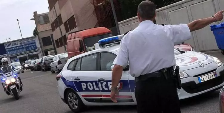  إصابة شخصين في إطلاق نار أمام مسجد بفرنسا 