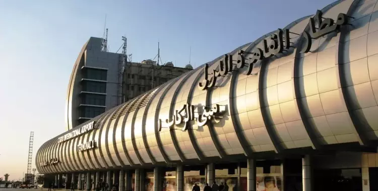  إغلاق المجال الجوي المصري أمام الطائرات القطرية وإلغاء الرحلات 