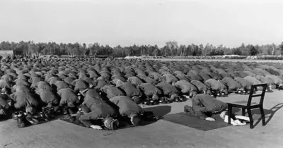 اجتاحوا أوروبا.. لماذا شارك مسلمون في جيش هتلر؟