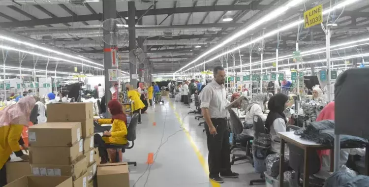  اختناق 100 عامل بمصنع ملابس في الفيوم بسبب غاز مجهول المصدر 