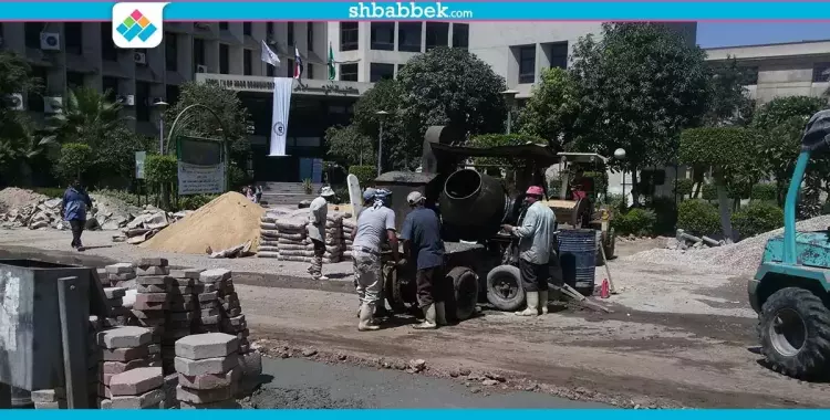  استمرار أعمال الحفر والصيانة بحرم جامعة القاهرة (صور) 