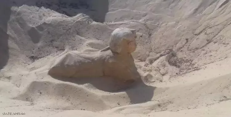  اكتشاف تمثال ملكي يشبه أبو الهول في مصر 
