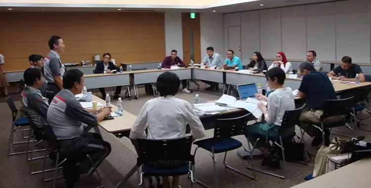  التعليم توفد معلمي مدارس التكنولوجيا التطبيقية لليابان 
